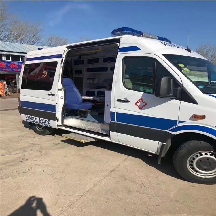 连云私人长途救护车出租转院回家
